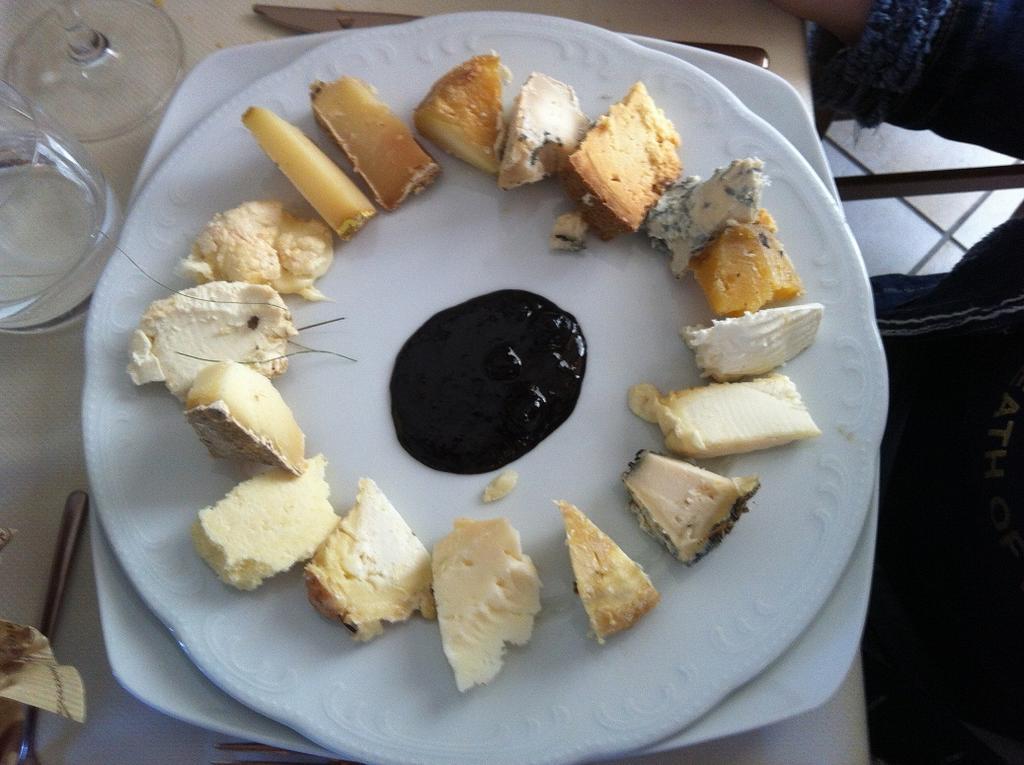 Ristorante Albergo 'L Bunet Cortemilia Zewnętrze zdjęcie