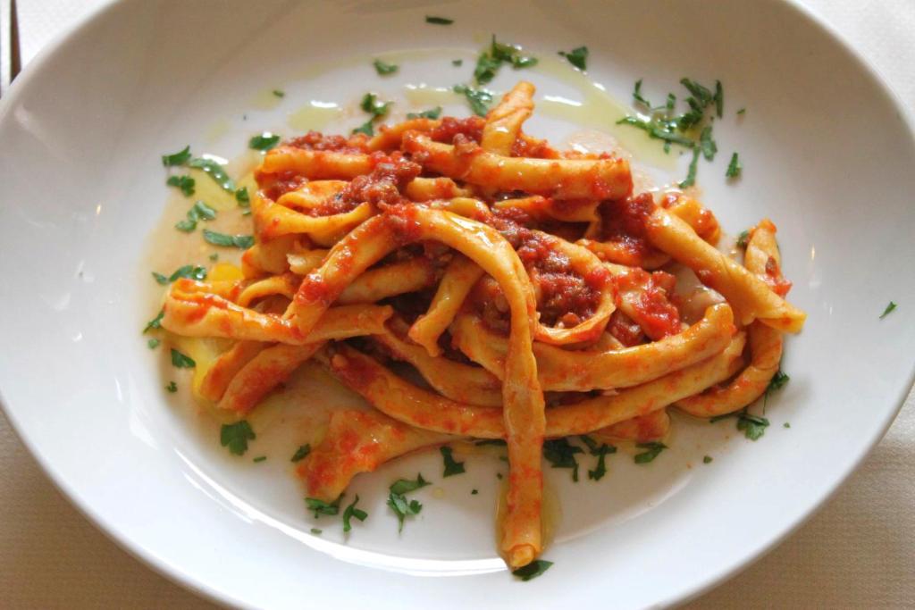 Ristorante Albergo 'L Bunet Cortemilia Zewnętrze zdjęcie