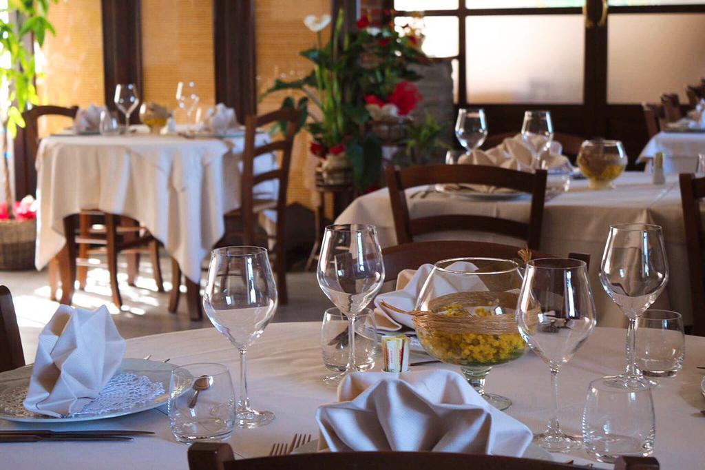 Ristorante Albergo 'L Bunet Cortemilia Zewnętrze zdjęcie