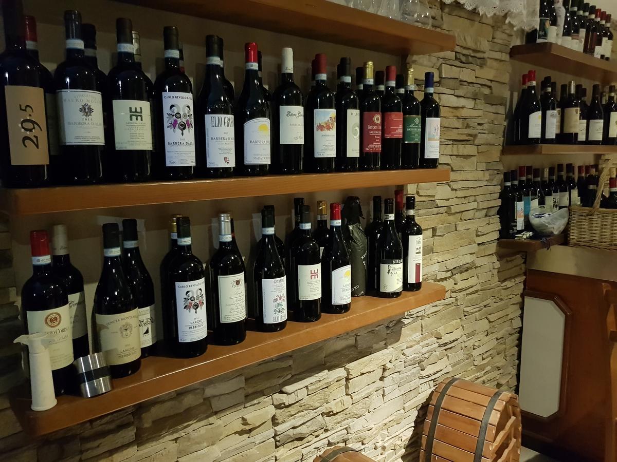 Ristorante Albergo 'L Bunet Cortemilia Zewnętrze zdjęcie